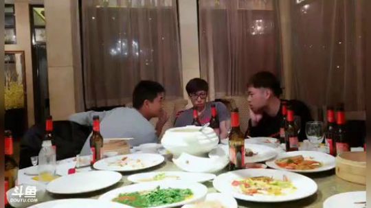 欢迎大家哦 320155 2018-10-22 21点场