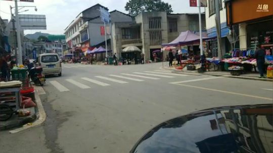 钓鱼，烧烤之旅。 2018-10-23 12点场