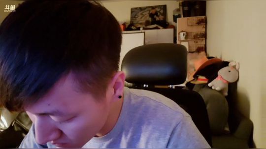 直播时间 待定. 2018-10-23 00点场