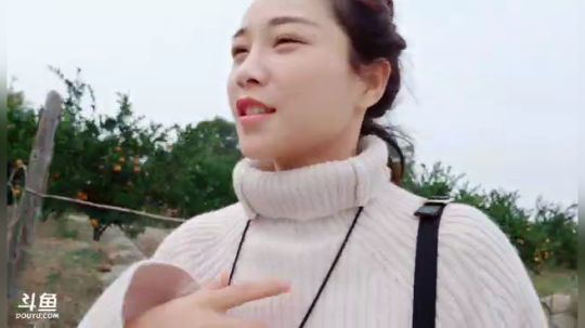 肖淑洁生命中的光和盐发布了一个斗鱼视频2018-10-24