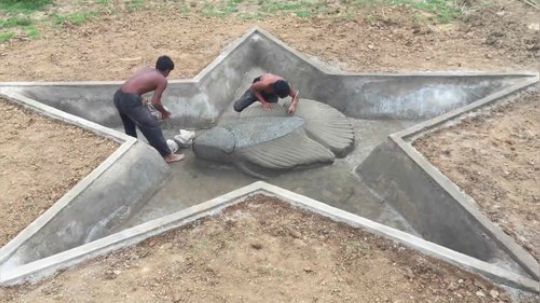 原始的生活 越南小哥的露天泳池 五角星版 越来越高大上