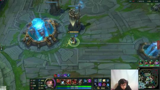 liyunanhj发布了一个斗鱼视频2018-10-25