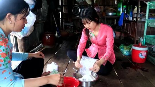 老铁们 把鱼吧的关注点一点