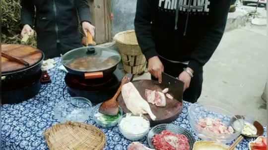 等朵一顺便采购点东西 2018-10-26 17点场