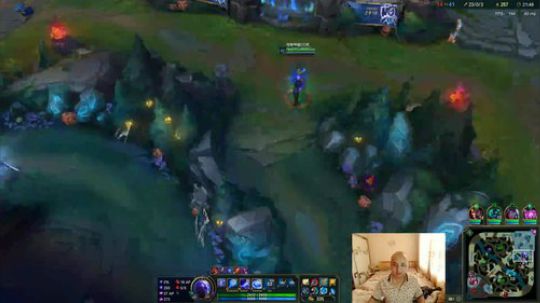 世界第一光头：单杀支援分带虐泉教学 2018-10-26 12点场