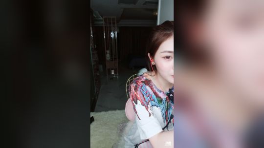 半边脸