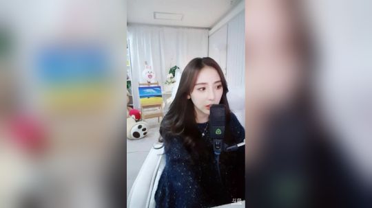 花街灯如昼zz发布了一个斗鱼视频2018-10-28