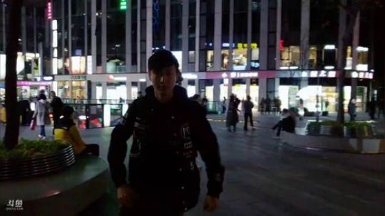 跟海外一哥直播 2018-10-29 19点场