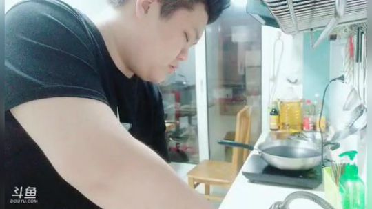 【二狗食堂】六点开整 啤酒鸡！ 2018-10-31 18点场
