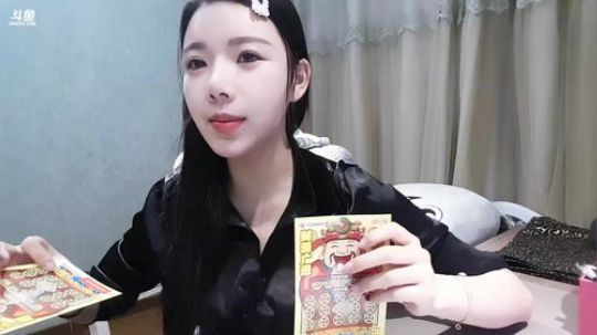 伤心hh发布了一个斗鱼视频2018-10-31