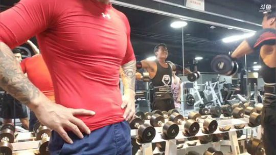 西安第一天，吃饭健身晚宴 2018-11-01 17点场