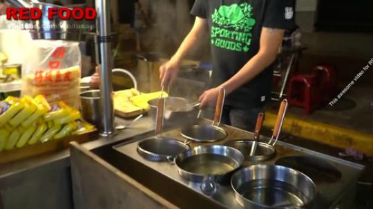 疯狂流口水 之 台湾的夜市美食一条街