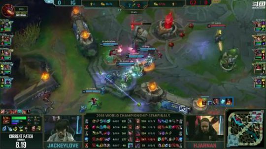 我在斗鱼看英雄联盟官方赛事直播英雄联盟