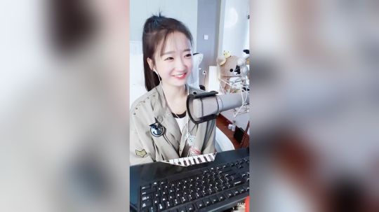 登月团丶离去发布了一个斗鱼视频2018-11-04