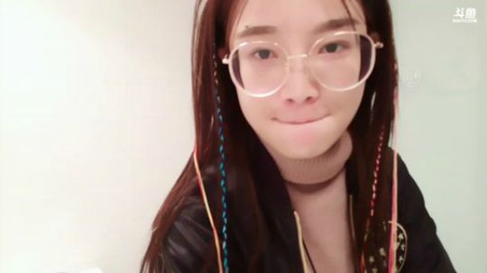 肖淑洁生命中的光和盐发布了一个斗鱼视频2018-11-05