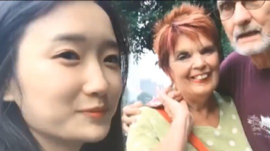 小6户外偶遇老外，尴尬的英语笑爆肚皮