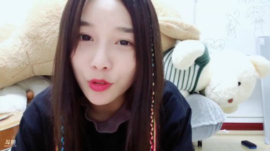 肖淑洁生命中的光和盐发布了一个斗鱼视频2018-11-06