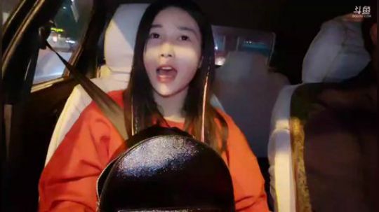 肖淑洁生命中的光和盐发布了一个斗鱼视频2018-11-08