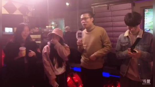 今天出差去湖南各位等我户外 2018-11-10 16点场