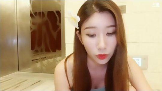 August丶21th发布了一个斗鱼视频2018-11-11