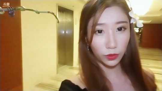 我在斗鱼看可爱的埋埋直播二次元