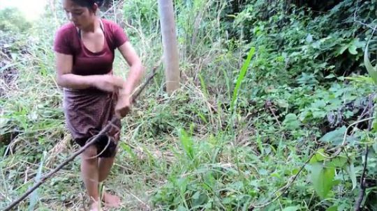 【荒野虫姐】~疯狂滴追杀一条半死的鱼