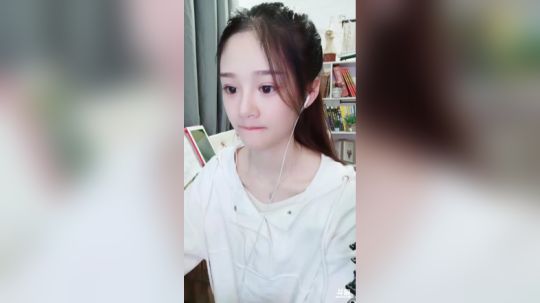 我在斗鱼看少女庆baby直播颜值