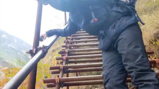 纪实直播《下山的惊险》 2018-11-15 11点场