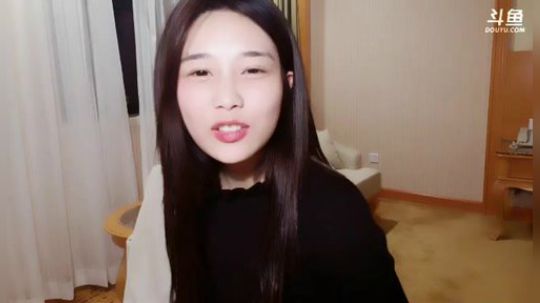 我本善良72发布了一个斗鱼视频2018-11-16