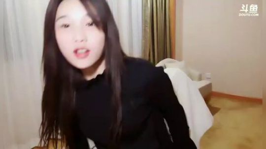 肖淑洁生命中的光和盐发布了一个斗鱼视频2018-11-16