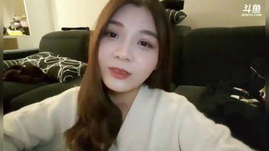 HHHISHHH发布了一个斗鱼视频2018-11-17