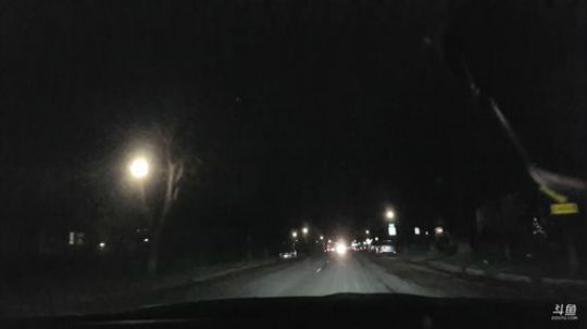最远的距离就是我才下班，你才起床 2018-11-17 08点场