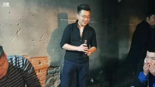 深夜烤全羊走起来 2018-11-20 01点场