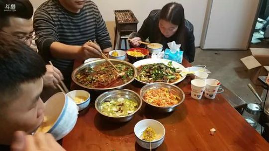 深夜烤全羊走起来 2018-11-19 21点场