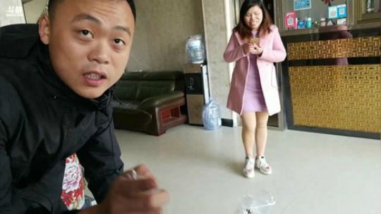 龙马精神之神笔马龙发布了一个斗鱼视频2018-11-22
