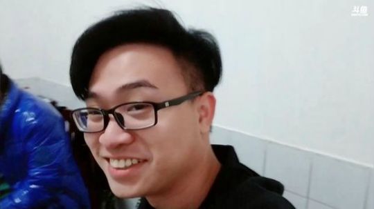 大家喜欢的上山做饭(*￣︶￣) 2018-11-22 18点场