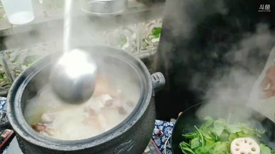 上山做饭饭(≧ω≦)/ 2018-11-25 17点场