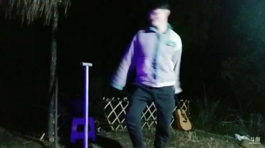 Smlia丶卡布奇诺发布了一个斗鱼视频2018-11-25