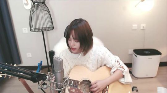 HHHISHHH发布了一个斗鱼视频2018-11-27