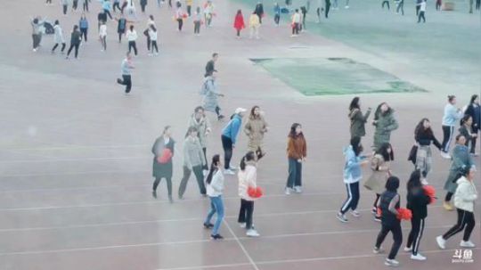 陪伴是最长情的告白 244548 2018-11-27 17点场