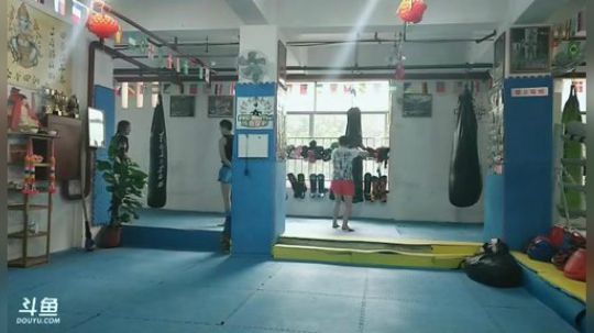 泰拳馆  第一课 2018-11-27 15点场