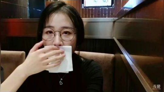 雨中等你666发布了一个斗鱼视频2018-11-27