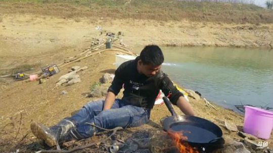 抽干水库怼大货 2018-11-28 11点场