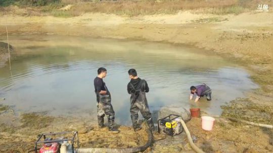 抽干水库怼大货 2018-11-28 09点场