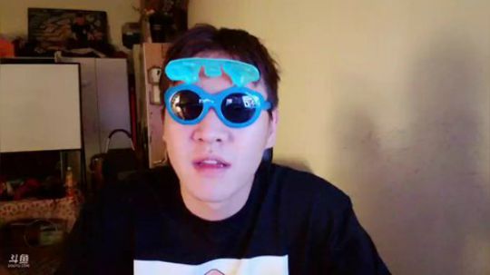 晚上回北京开 2018-12-02 21点场