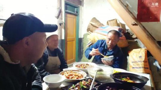 雨泽一起上山做饭(≧ω≦)/ 2018-12-02 18点场