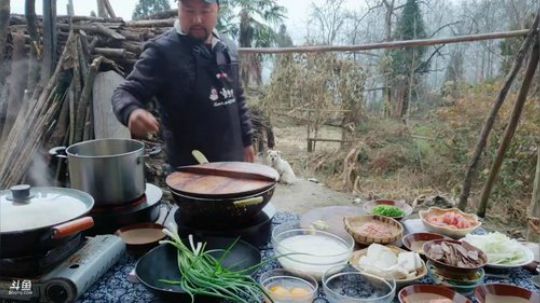 雨泽一起上山做饭(≧ω≦)/ 2018-12-02 16点场