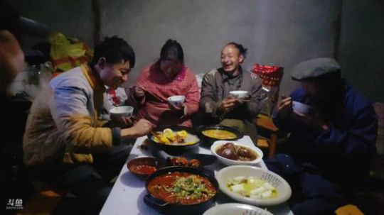 9点冲冲冲冲冲冲冲(≧ω≦)/ 2018-12-03 18点场