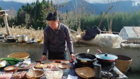 《乡民的晚餐》(≧ω≦)/ 2018-12-03 14点场