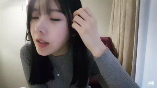 伤心hh发布了一个斗鱼视频2018-12-03
